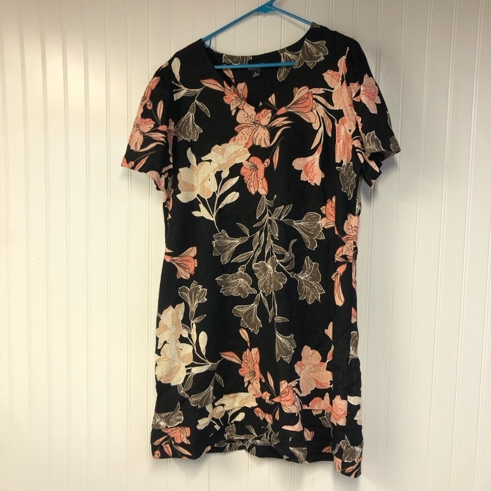 Nicole Miller Floral Black Dress with Pink and Beige Accents Short Sleeve Large